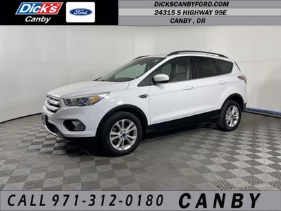 Used 2017 Ford Escape SE w/ Equipment Group 201A