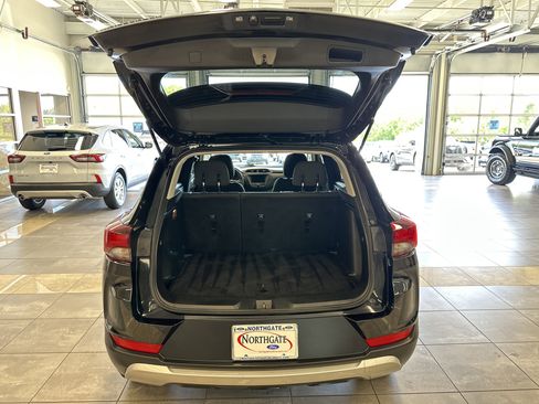 Used 2022 Chevrolet TrailBlazer LT image 25