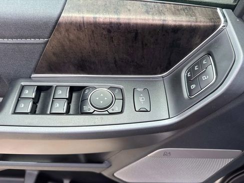 New 2025 Ford F250 Lariat w/ Lariat Ultimate Package image 11