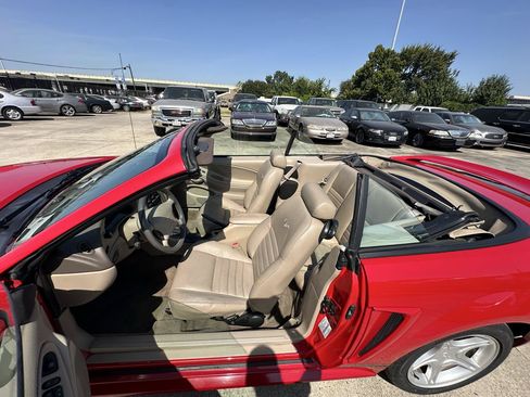 Used 1999 Ford Mustang GT RWD image 13