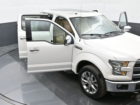 Used 2016 Ford F150 Lariat image 46