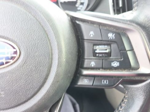 Used 2020 Subaru Forester Premium AWD/4WD image 5