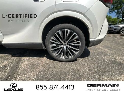 Used 2023 Lexus RX 350 w/ Cold Area Package AWD/4WD image 23