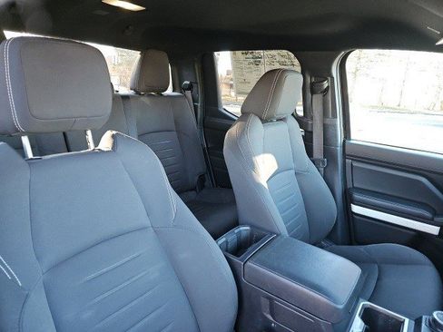 Used 2024 Toyota Tacoma TRD Off-Road image 12