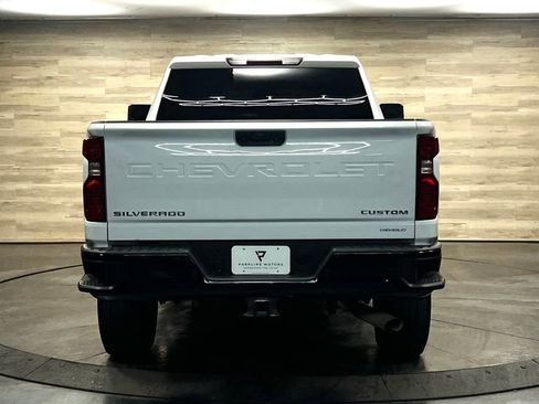Used 2024 Chevrolet Silverado 2500 Custom w/ Custom Value Package AWD/4WD image 14
