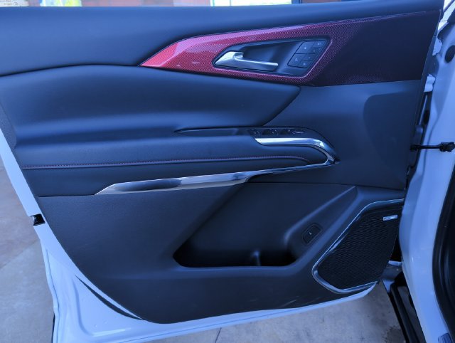 Used 2026 Chevrolet Traverse RS w/ LPO, Floor Liner Package AWD/4WD image 13