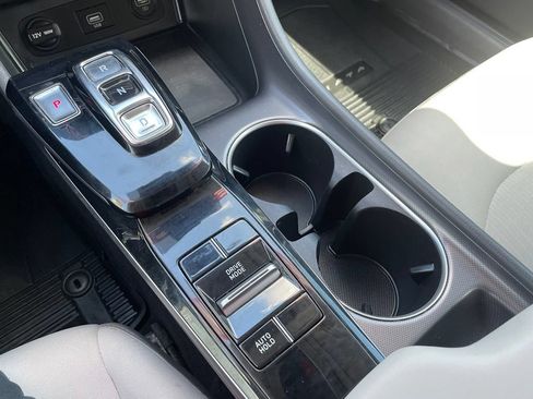 Used 2023 Hyundai Sonata SEL FWD image 19