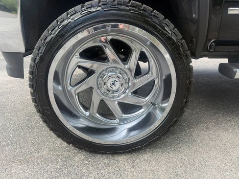 Used 2018 GMC Sierra 1500 SLT w/ Texas SLT Premium Package image 20