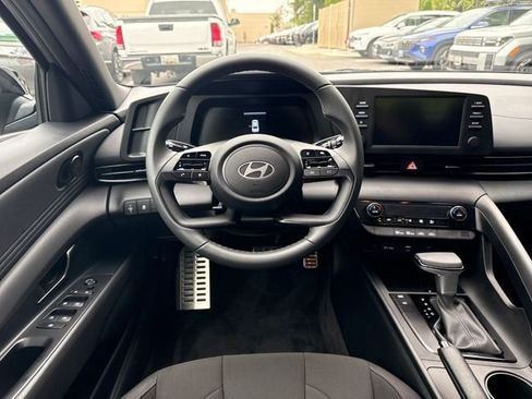 Certified 2025 Hyundai Elantra Sport image 13