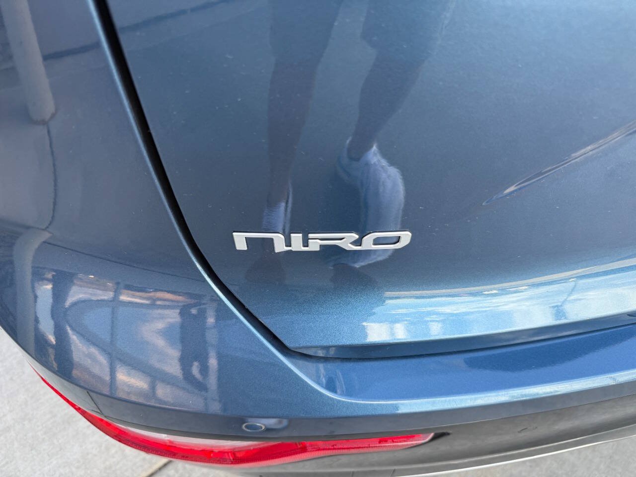 Used 2024 Kia Niro Wind w/ Wind Preserve Package FWD image 17