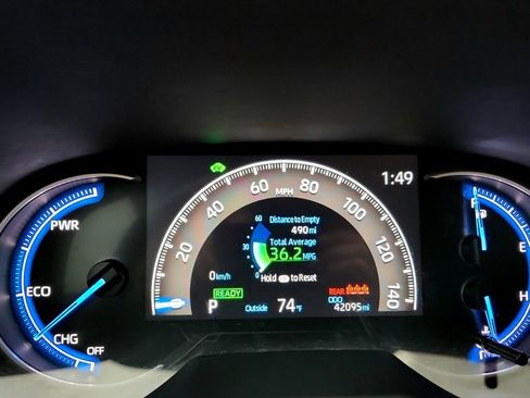 Certified 2025 Toyota RAV4 XLE AWD/4WD image 26