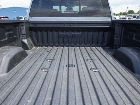 New 2026 GMC Sierra 2500 SLT w/ SLT Convenience Package AWD/4WD image 6