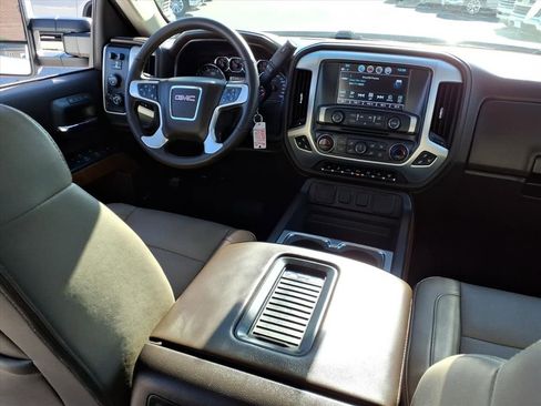 Used 2019 GMC Sierra 3500 SLT w/ Duramax Plus Package image 15