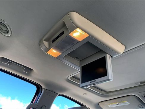 Used 2007 Chevrolet Tahoe LTZ w/ LTZ Preferred Equipment Group image 27