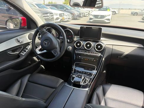 Used 2016 Mercedes-Benz C 300 Sedan w/ Surround View Package image 4