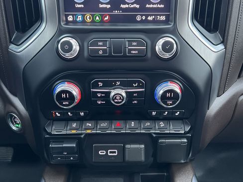 Used 2021 GMC Sierra 2500 Denali image 25