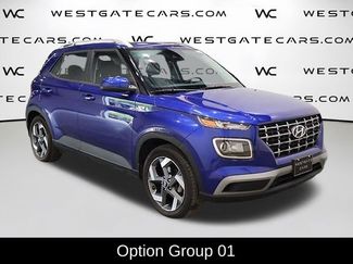 Used 2022 Hyundai Venue SEL video 2