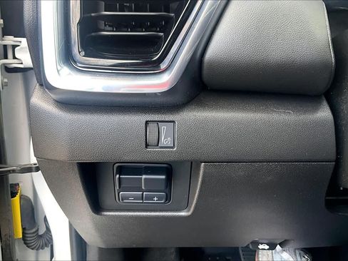 Certified 2025 GMC Canyon Elevation w/ Convenience Package AWD/4WD image 36