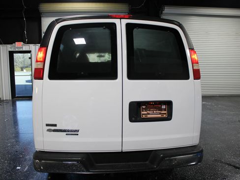 Used 2011 Chevrolet Express 3500 LT w/ LT Preferred Equipment Group image 3