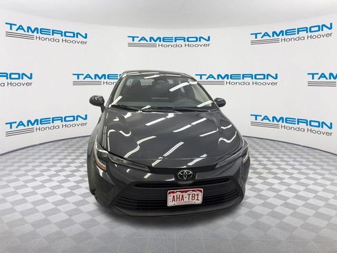 Used 2024 Toyota Corolla LE FWD image 8
