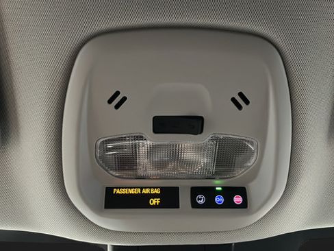 New 2026 Chevrolet Trax LT w/ Midnight Edition FWD image 29