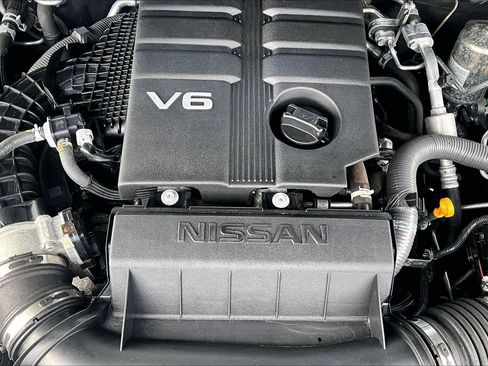 Certified 2023 Nissan Frontier PRO-4X w/ Pro Convenience Package AWD/4WD image 30