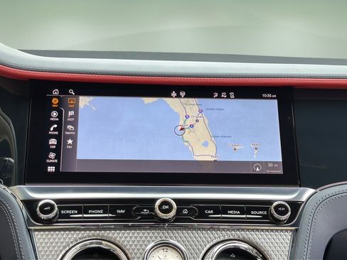 Used 2022 Bentley Continental GT AWD/4WD image 18