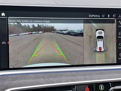 Used 2023 BMW X5 xDrive40i w/ Executive Package image 19