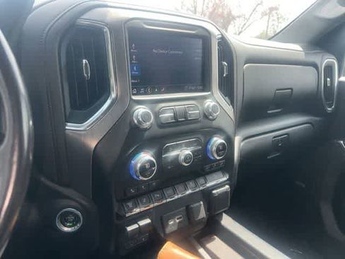 Used 2020 GMC Sierra 2500 Denali w/ Denali Ultimate Package image 15