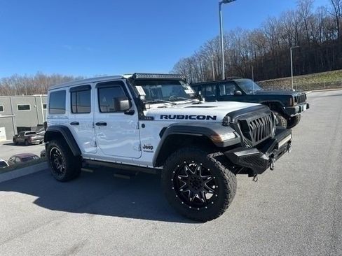 Used 2021 Jeep Wrangler Unlimited Rubicon w/ Cold Weather Group image 30