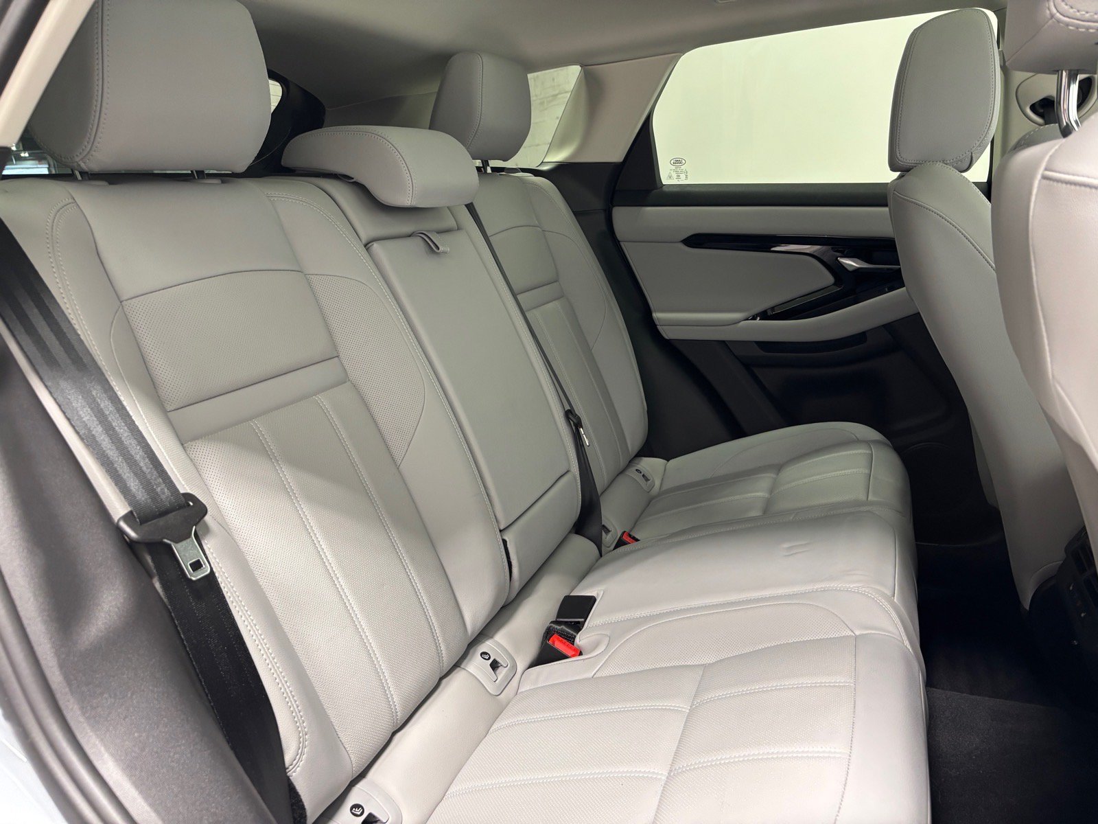 New 2024 Land Rover Range Rover Evoque S AWD/4WD image 35