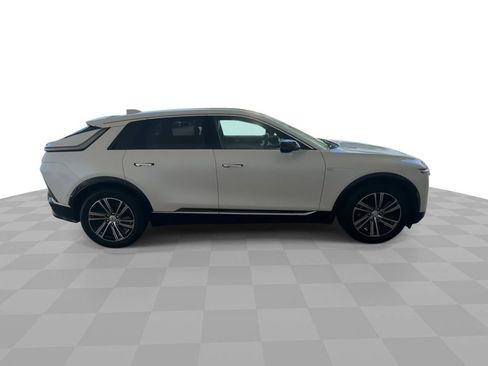 Certified 2024 Cadillac Lyriq Luxury w/ LPO, Floor Liner Package AWD/4WD image 9