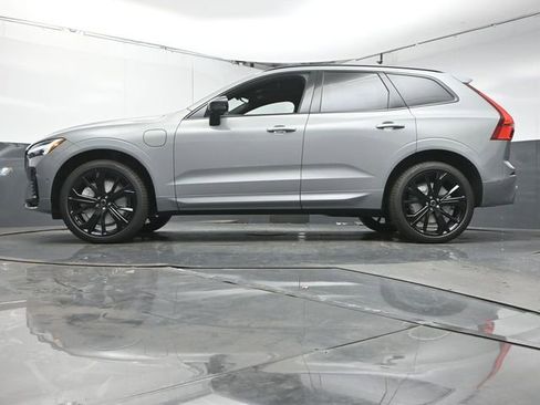 New 2026 Volvo XC60 T8 Ultra w/ Protection Package Premier image 35
