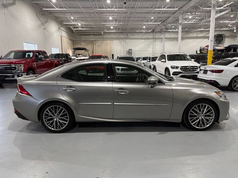 Used 2016 Lexus IS 300 AWD w/ Navigation System Package image 8
