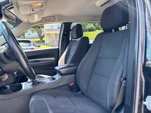 Used 2018 Dodge Durango SXT w/ 3rd Row Seating Group AWD/4WD image 16