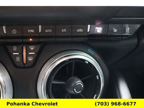 Used 2016 Chevrolet Camaro SS RWD image 17