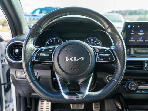 Certified 2022 Kia Forte GT-Line w/ GT-Line Premium Package image 15