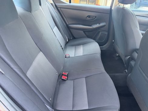 Used 2024 Nissan Sentra SV FWD image 21