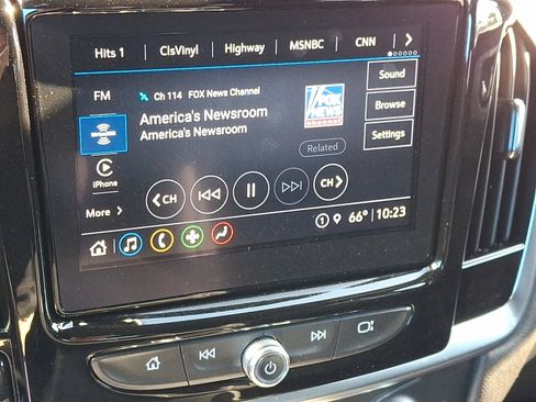 Used 2022 Chevrolet Traverse LT w/ LPO, Floor Liner Package image 19