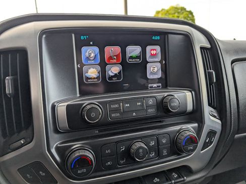 Used 2017 GMC Sierra 1500 SLT w/ SLT Premium Package AWD/4WD image 18