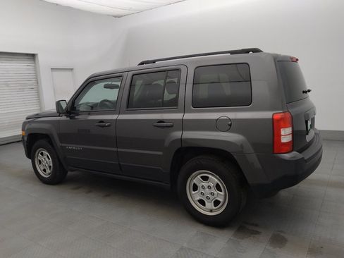 Used 2016 Jeep Patriot Sport w/ Power Value Group FWD image 3