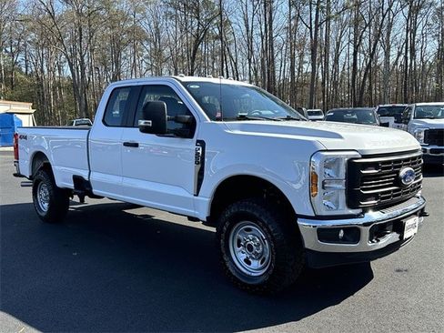 Used 2024 Ford F250 XL w/ XL Off-Road Package AWD/4WD image 10