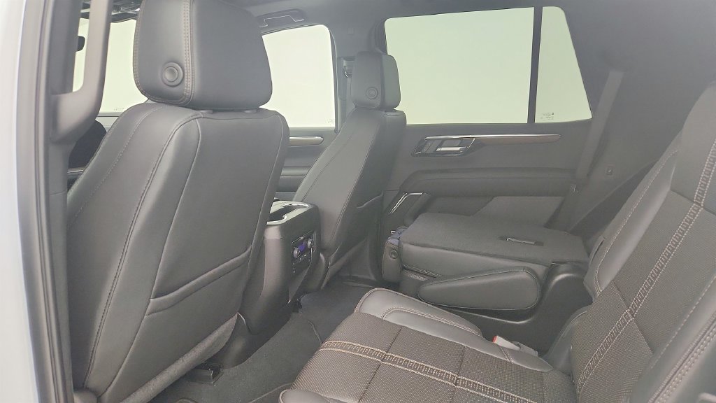 New 2026 Chevrolet Tahoe High Country w/ Sun And Tow Package RWD image 36