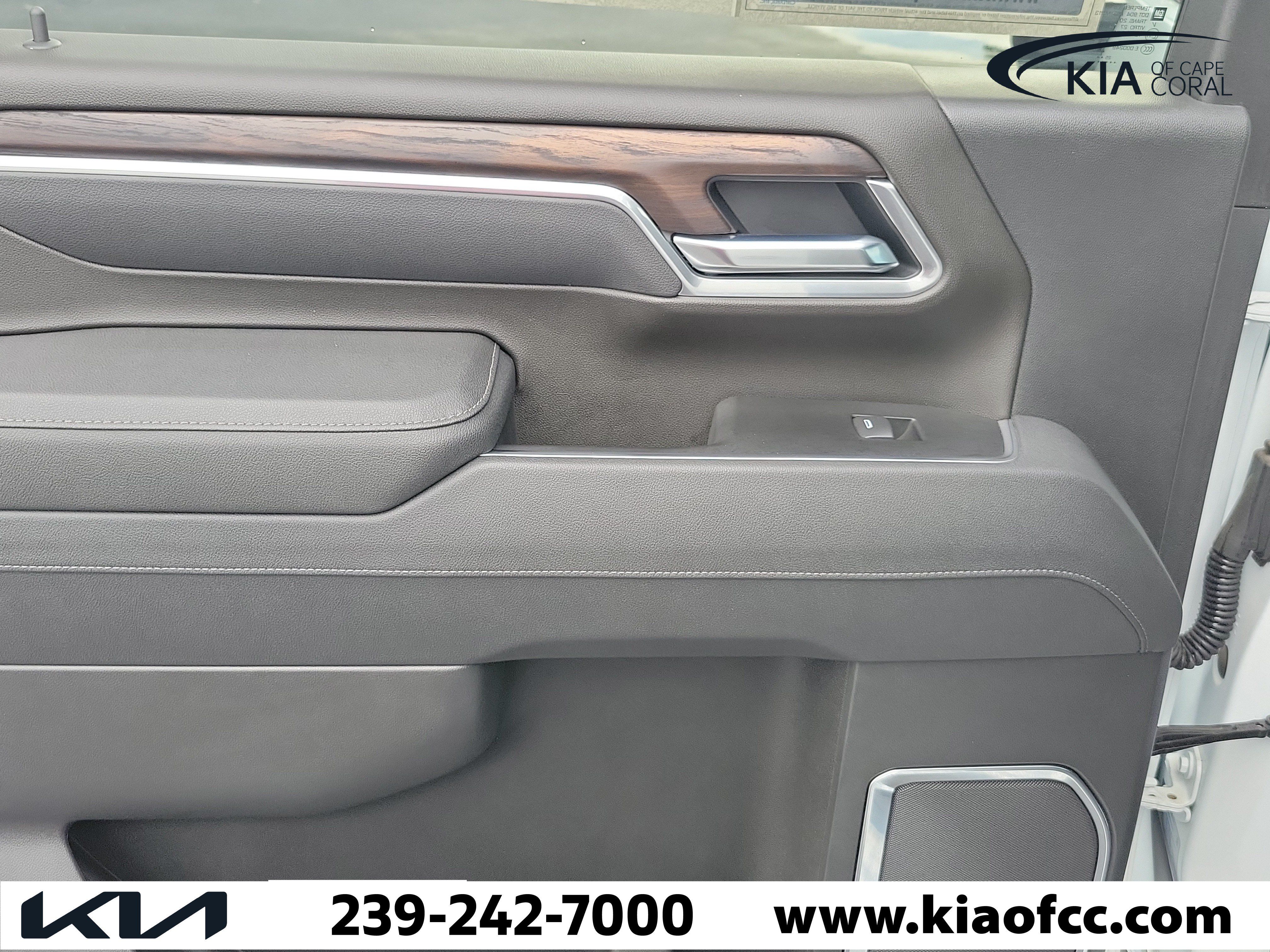 Used 2026 GMC Sierra 3500 SLT w/ SLT Convenience Package AWD/4WD image 14