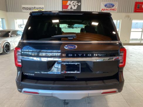 Certified 2023 Ford Expedition Limited image 4