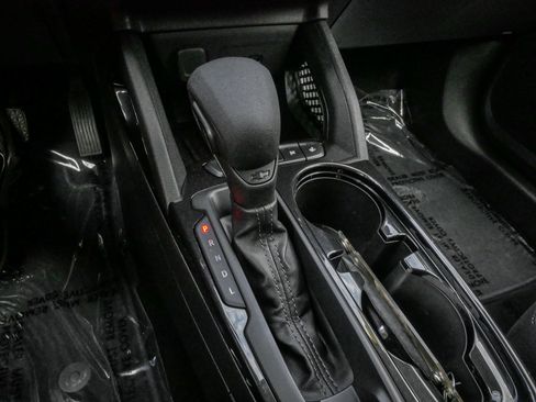 Used 2024 Chevrolet TrailBlazer LT w/ Driver Confidence Package image 25