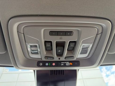 Used 2025 GMC Sierra 2500 Denali w/ Denali Reserve Package image 31