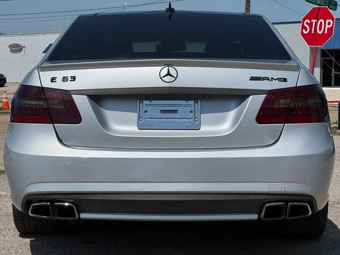 Used 2010 Mercedes-Benz E 63 AMG Sedan image 6