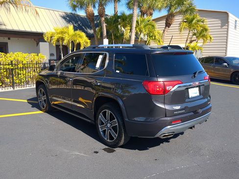 Used 2017 GMC Acadia Denali w/ Technology Package image 8