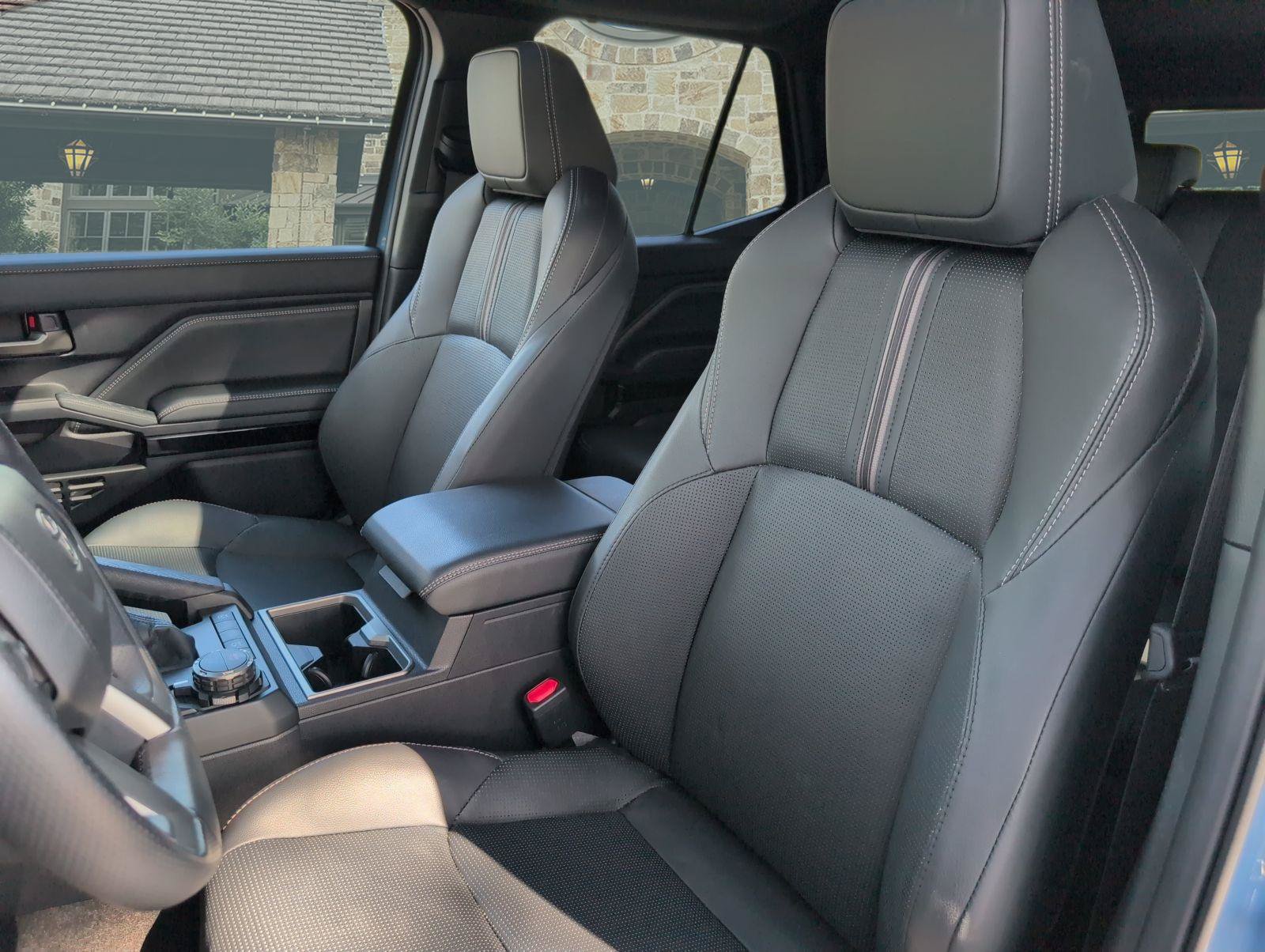 Used 2026 Toyota 4Runner Limited AWD/4WD image 5